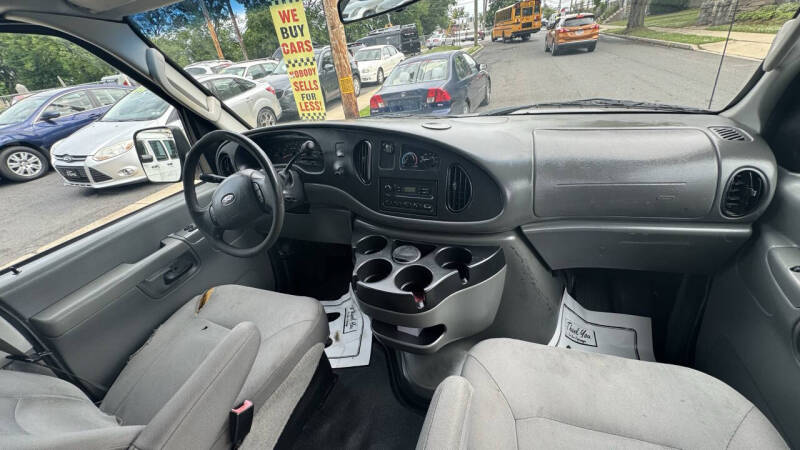 2008 Ford E-Series E-150
