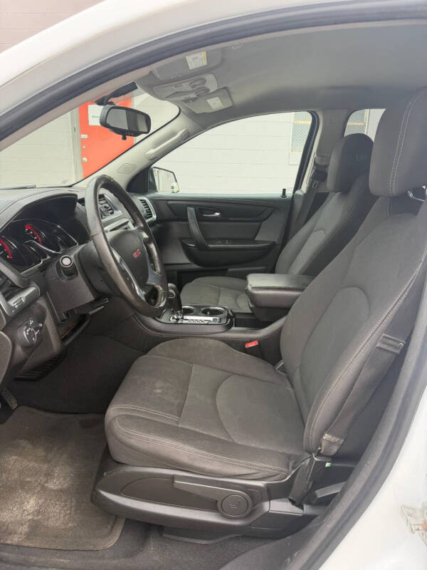 2016 GMC Acadia SLE-1