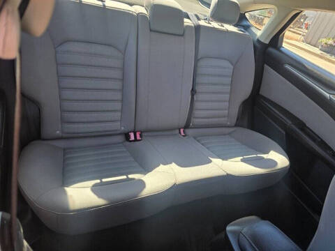 2013 Ford Fusion S