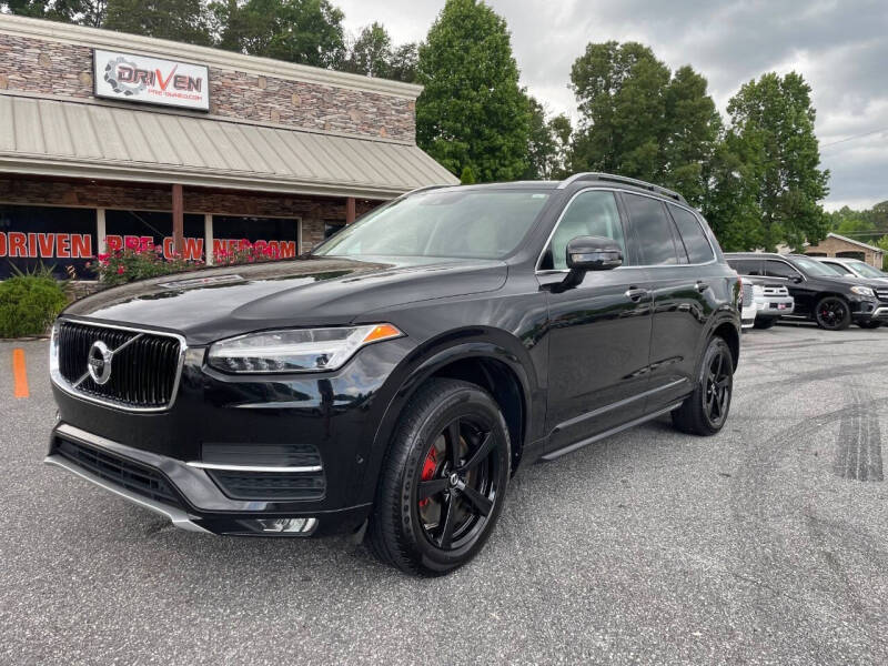2017 Volvo XC90 T5 Momentum