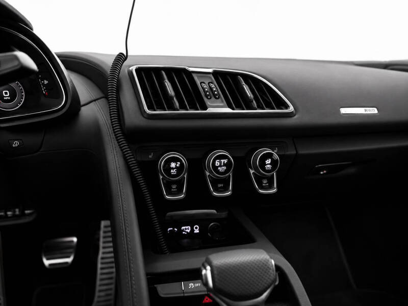 2022 Audi R8 5.2 V10 performance