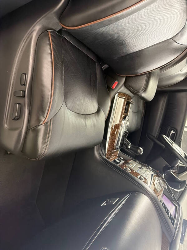 2019 Nissan Armada Platinum