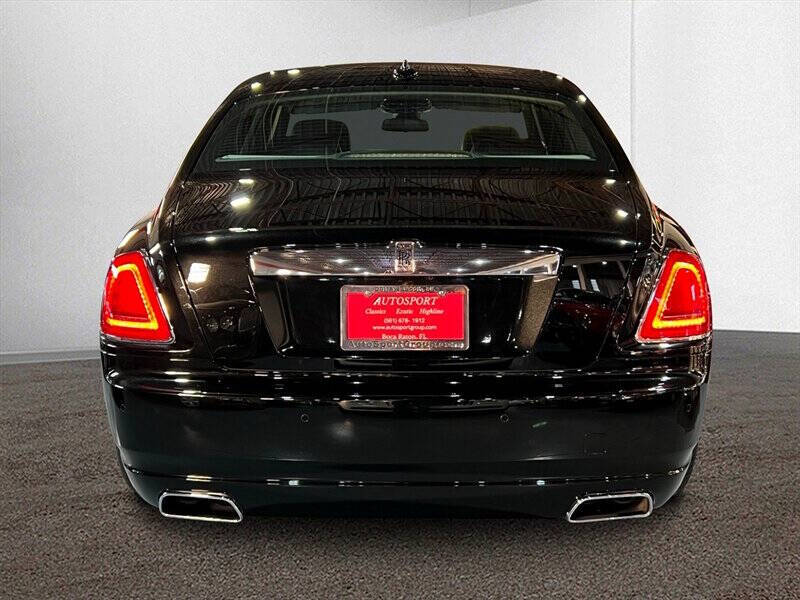 2010 Rolls-Royce Ghost Base photo 4