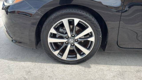 2017 Nissan Altima 3.5 SR