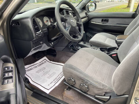 2003 Nissan Pathfinder SE