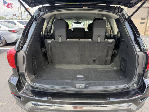 2019 Nissan Pathfinder SV