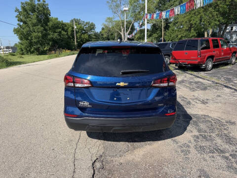 2022 Chevrolet Equinox LS