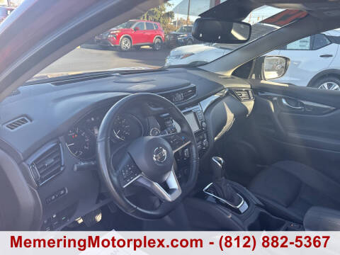 2022 Nissan Rogue Sport SL