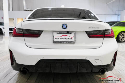 2023 BMW 3 Series 330e