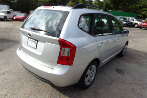 2009 Kia Rondo