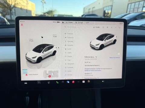 2023 Tesla Model Y Performance