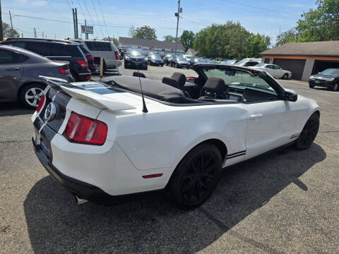 2012 Ford Mustang V6