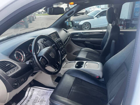 2020 Dodge Grand Caravan SXT
