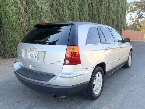 2004 Chrysler Pacifica