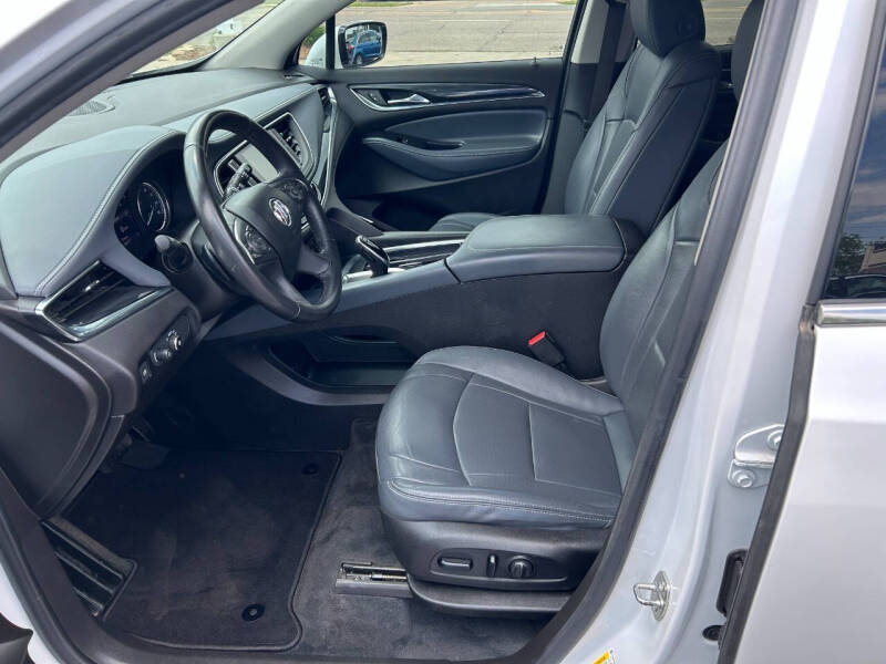 2021 Buick Enclave Essence