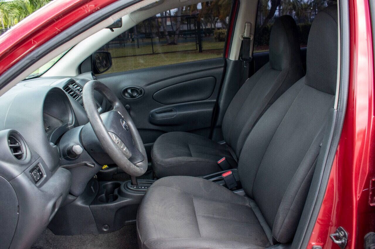 2017 NISSAN Versa Sedan - $8,900