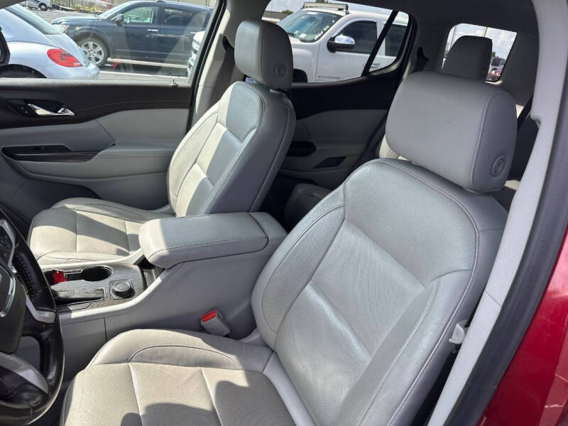 2019 GMC Acadia SLT-1