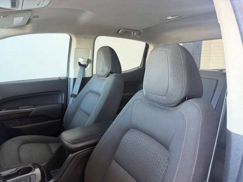 2020 GMC Canyon SLE