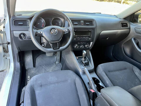 2015 Volkswagen Jetta SE