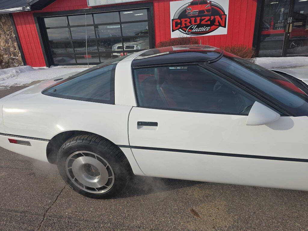 1985 Chevrolet Corvette 32