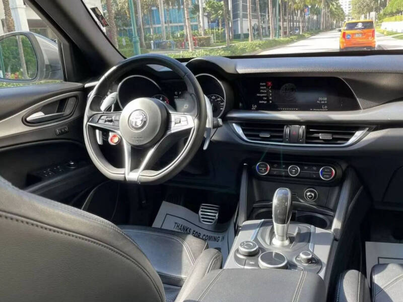 2018 Alfa Romeo Stelvio Ti Sport