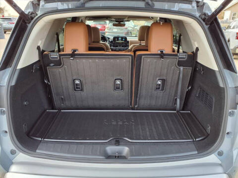 2024 Nissan Pathfinder Platinum