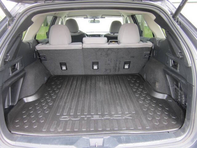 2023 Subaru Outback Premium