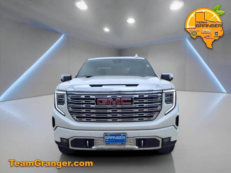 2023 GMC Sierra 1500