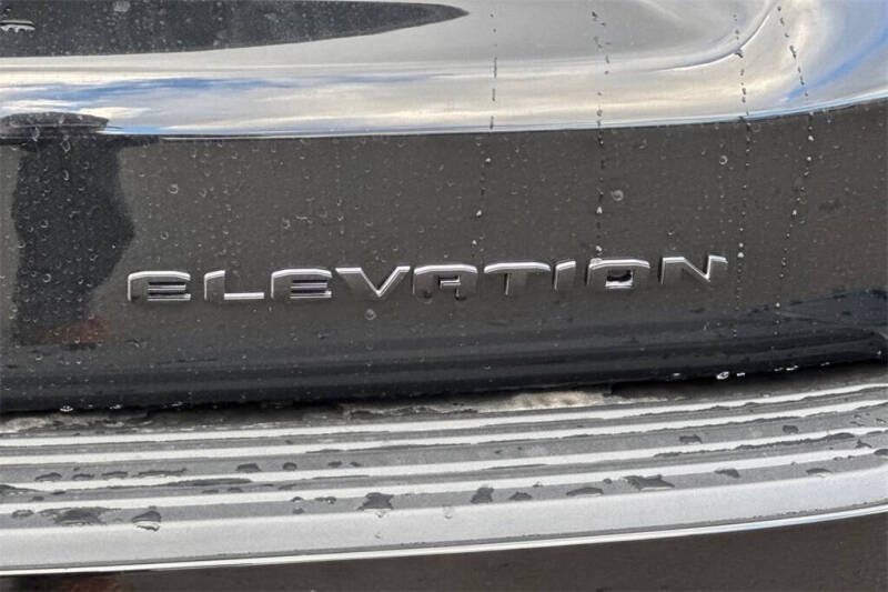 2026 GMC Yukon Elevation