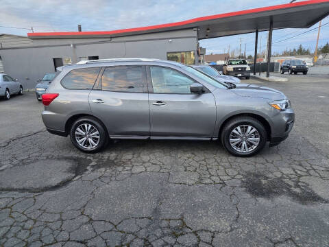 2019 Nissan Pathfinder SL