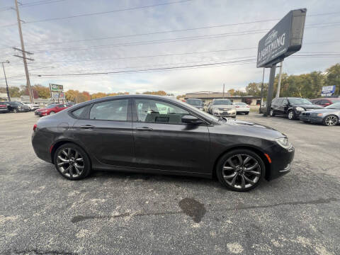 2015 Chrysler 200 S