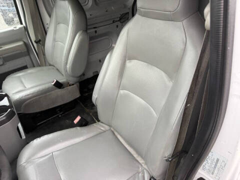 2010 Ford E-Series E-150