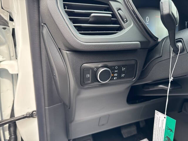 2025 Ford Escape Hybrid ST-Line