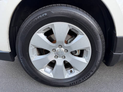 2010 Subaru Outback 2.5i Limited