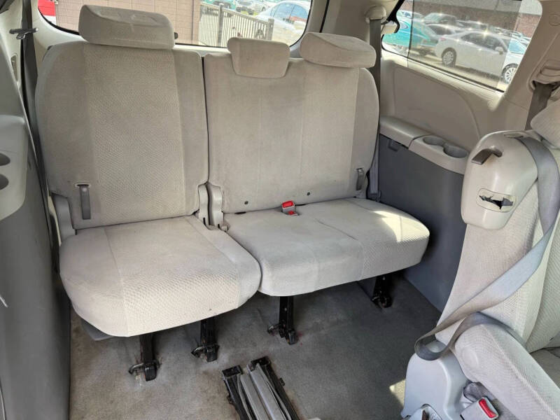 2014 Toyota Sienna