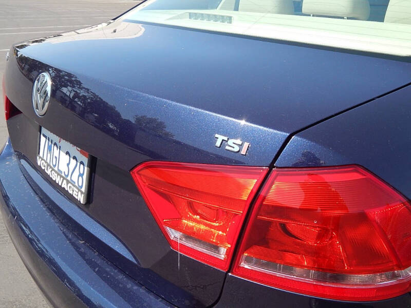 2015 Volkswagen Passat 1.8T Wolfsburg Edition