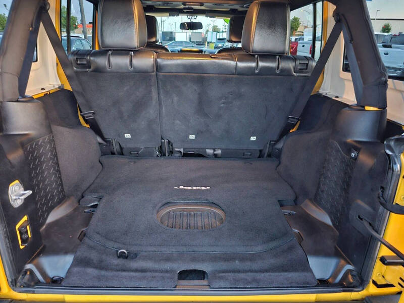 2015 Jeep Wrangler Unlimited Altitude