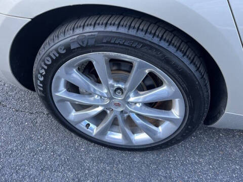 2014 Cadillac XTS Luxury Collection