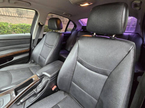 2011 BMW 3 Series 328i