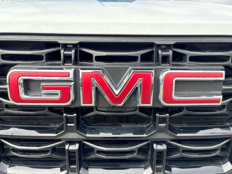 2023 GMC Canyon Elevation