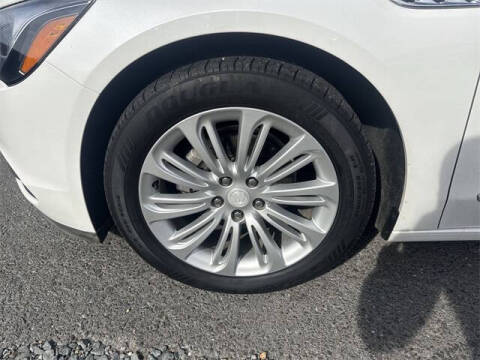 2018 Buick LaCrosse Essence