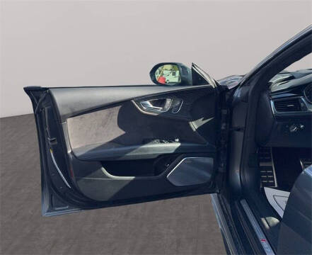 2018 Audi RS 7 4.0T quattro performance