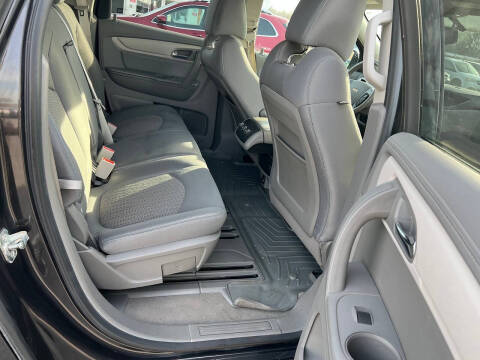 2017 Chevrolet Traverse LS