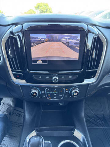 2020 Chevrolet Traverse LT Cloth