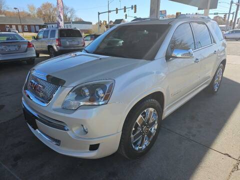 2012 GMC Acadia for sale at SpringField Select Autos in Springfield IL