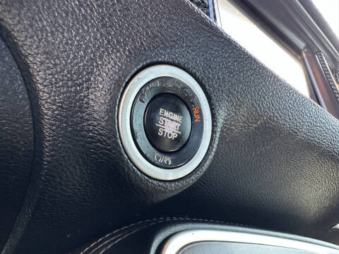 2016 Dodge Challenger SXT Plus