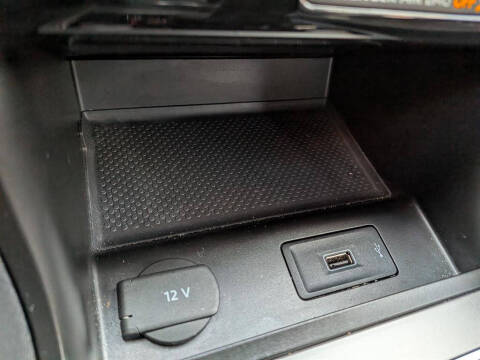 2021 Volkswagen Passat R-Line