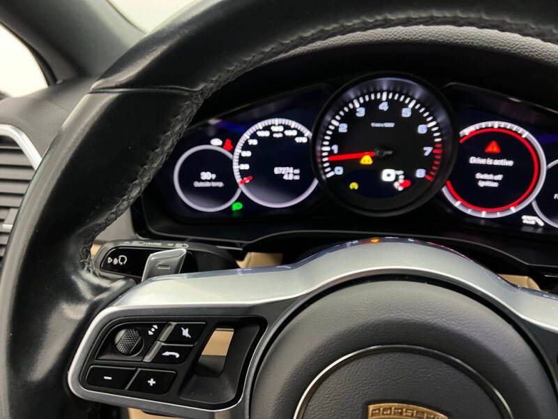 2022 Porsche Cayenne