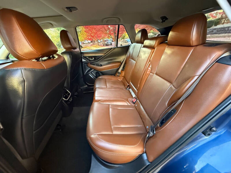 2022 Subaru Outback Touring