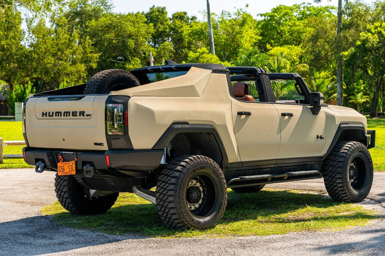 2022 GMC Hummer EV Pickup Pickup - $199,999